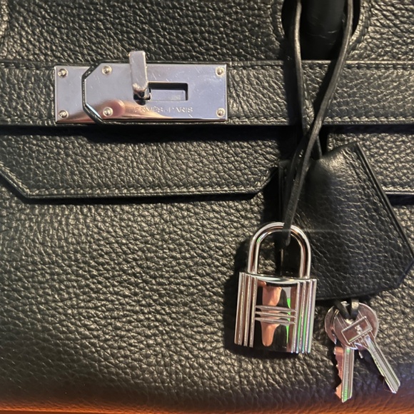 Hermes Birkin 42 Shoulder Bag - Picture 7 of 17